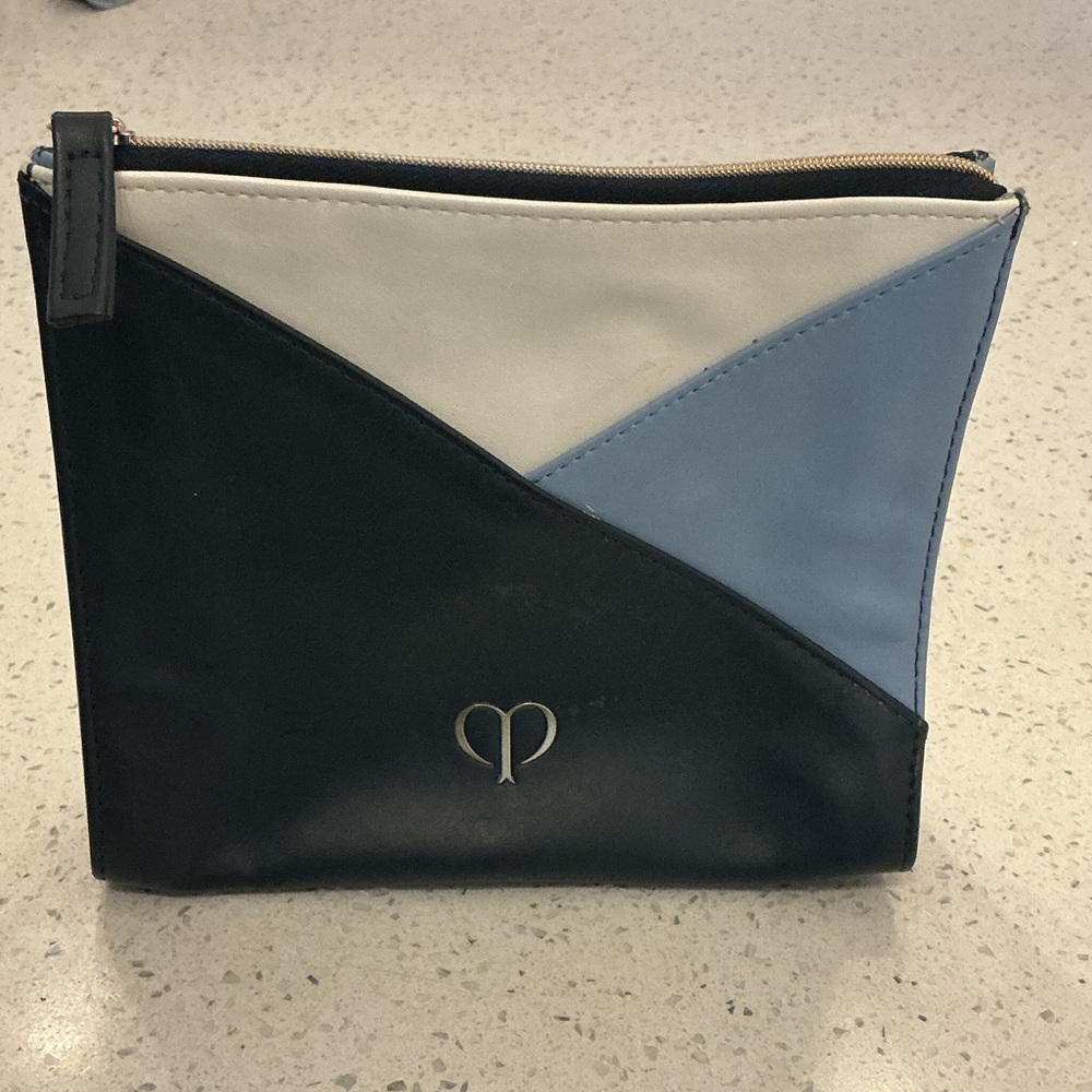 Cle De Peau Pouch